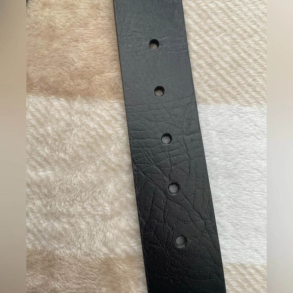 NWT Michael Kors Black Leather Belt with Brown, Black, and Gold Buckle and Charm